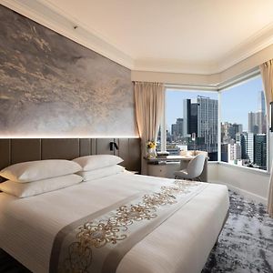 Consecutive Superior Queen or Twin Room